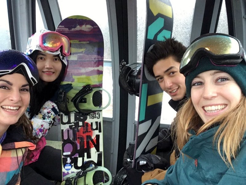 Kagura Ski/Snowboard Day Trip